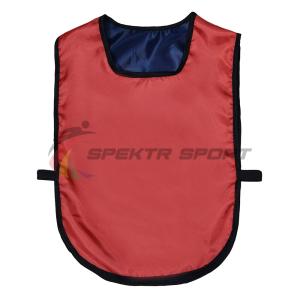 Купить Манишка футбольная двусторонняя универсальная Spektr Sport красно-синяя в Долгопрудном 